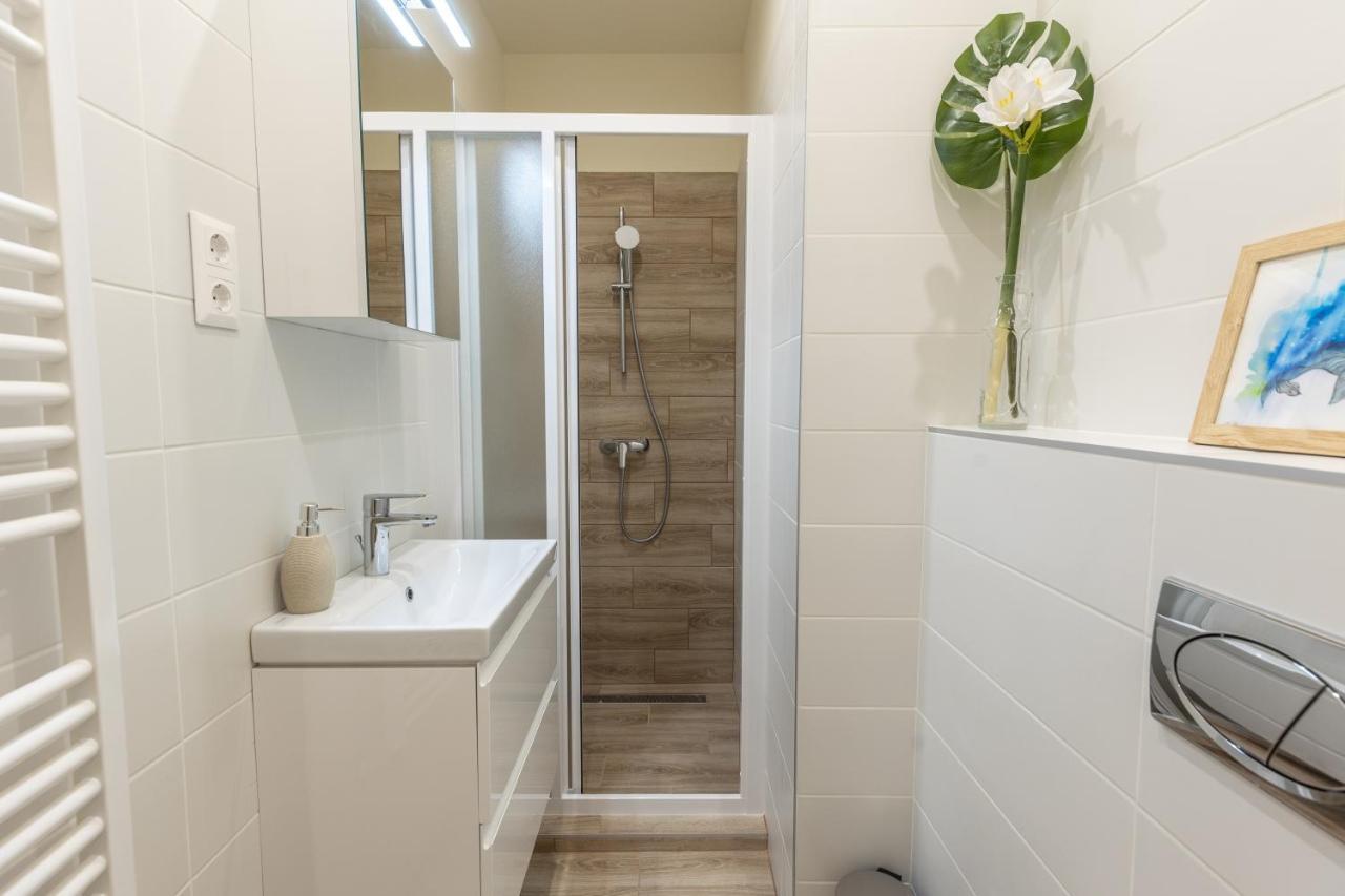 Comfort Zone Apartment Budapest Bagian luar foto