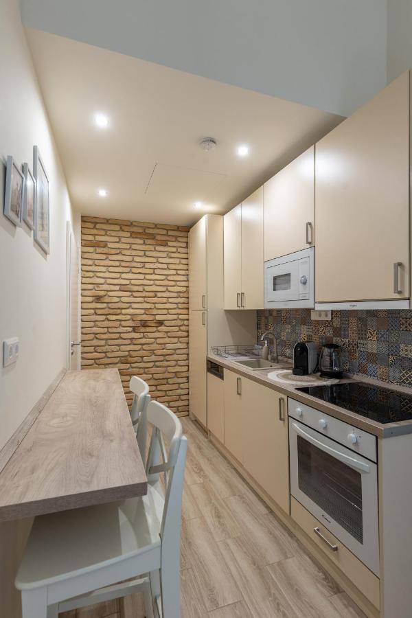 Comfort Zone Apartment Budapest Bagian luar foto